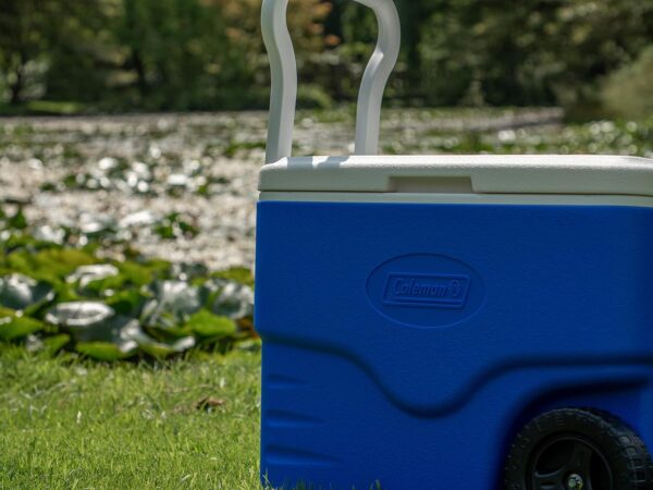 Nevera Coleman Performance 40QT con Ruedas - Imagen 5